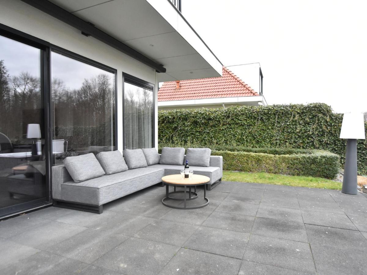 Modern Villa In Harderwijk With Sauna And Jacuzzi Eksteriør billede